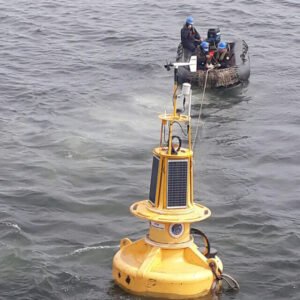 Boya de monitoreo Oceanografica WatchKeeper en el mar