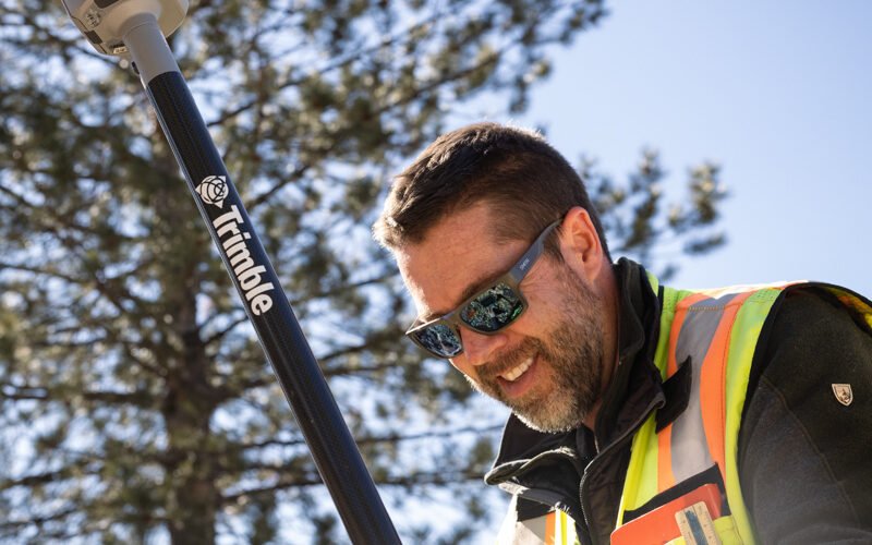 Equipos Topograficos ISETEK SA